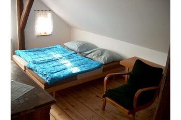 Czechy Privát Zlatá Olešnice, Zewnątrz